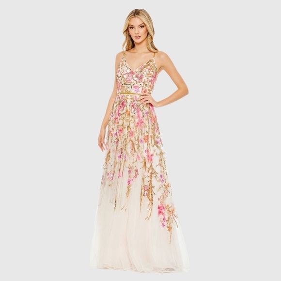 Mac Duggal 5671 NWT Flawed Beige V Neck Floral Embellished Spaghetti Strap Gown - Picture 1 of 11